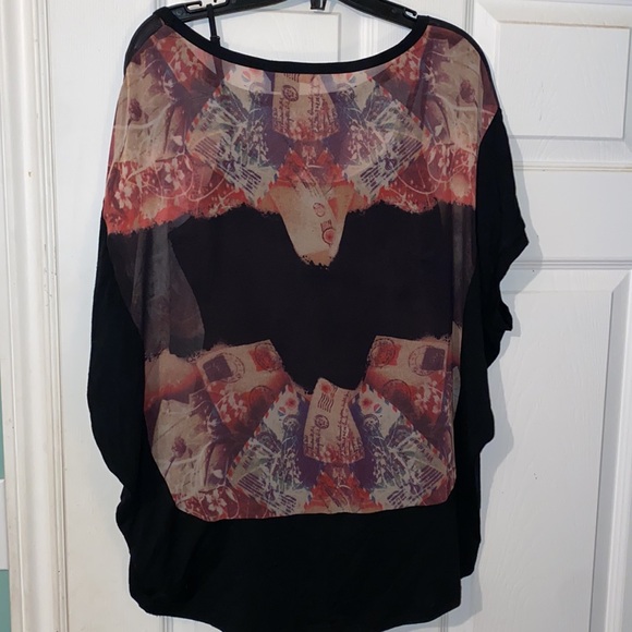 3/$30 Vintage Simon Chang Rhinestone Top - Picture 3 of 10